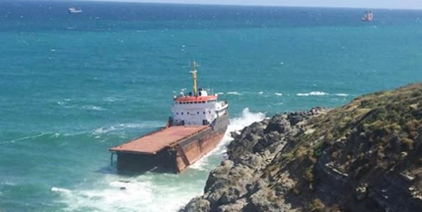 В Босфоре затонул сухогруз, возивший сырье в Крым