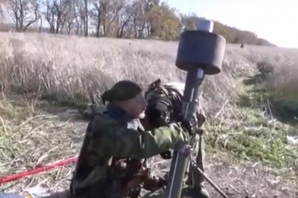 На линии фронта. Подборка видео из Новороссии 29-08-2017