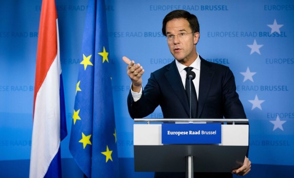 А ведь они сопротивлялись. Украино туристо «топчут» Нидерланды