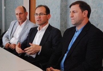 «Нелегальный» бизнес: власти Прибалтики запрещают бизнесменам вести свою деятельность в Крыму