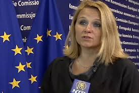 Еврокомиссия в жестком тоне призвала Киев уважать права нацменьшинств. О русских — ни слова