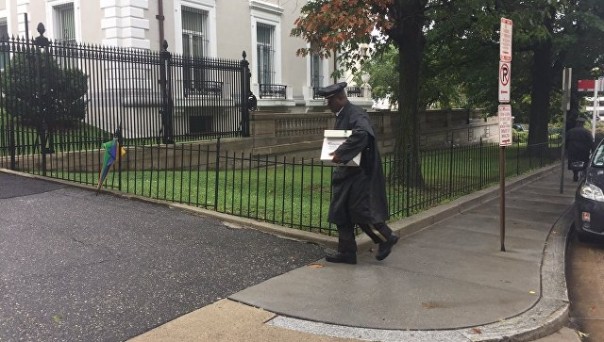 США забрали российскую дипломатическую собственность после обысков