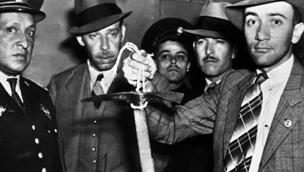 В США публике впервые покажут ледоруб, которым убили Троцкого