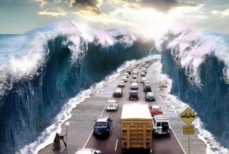 Моисеево чудо острова Чиндо. Легенда, которую можно увидеть!