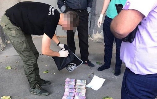 В Харькове завкафедрой вуза задержан на взятке почти в полмиллиона