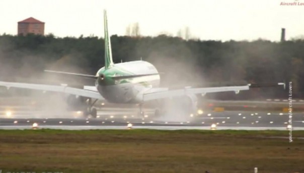 Во Внуково приземлился первый за 13 лет рейс из Ирака