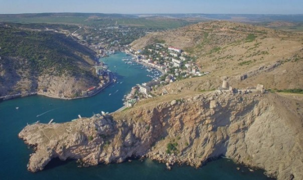 В Крыму приняли закон о списании долгов населения перед банками Украины