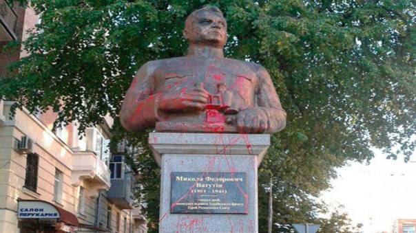 Какукринцы перемогли памятник