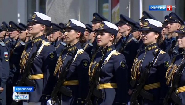 Будущие военные лётчицы приняли присягу в Краснодарском авиационном училище