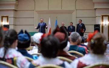 Ловля поляков в Казахстане