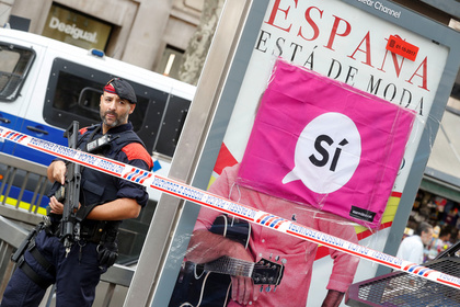 Полиция Каталонии отказалась подчиняться испанской власти