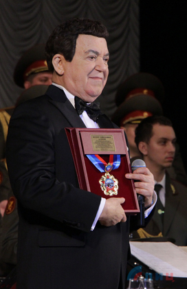 Юбилейный концерт Иосифа Кобзона в Луганске