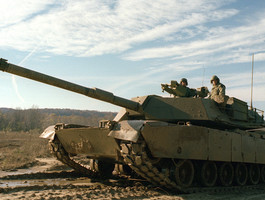 Американские военные планируют создать танк будущего к 2040 году