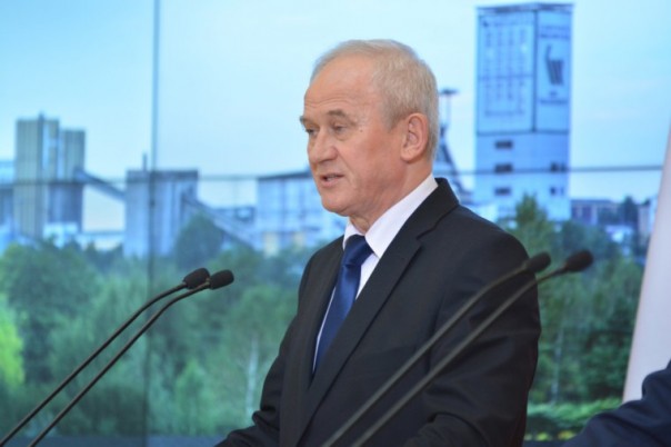 Паны зраджують: Польша закупает уголёк с Донбасса