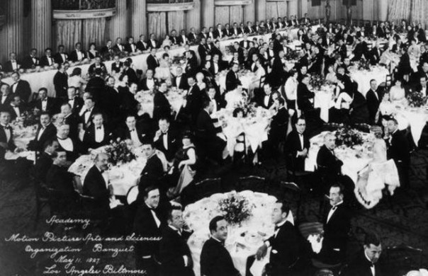 Современным "любителям хруста французской булки " посвящается