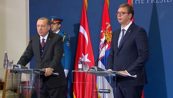 Под послом США в Турции закачалось кресло