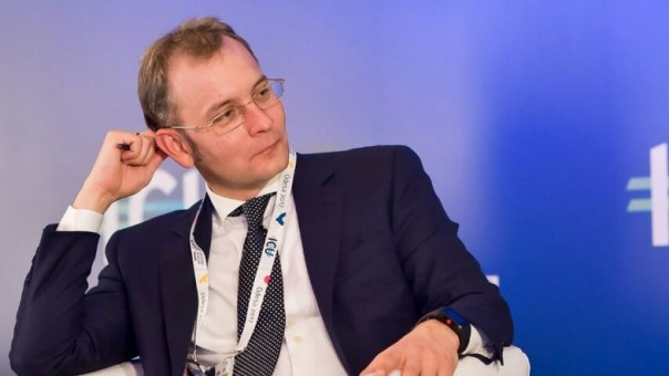 Мораторий – для стада. Украинскую землю уже расписали