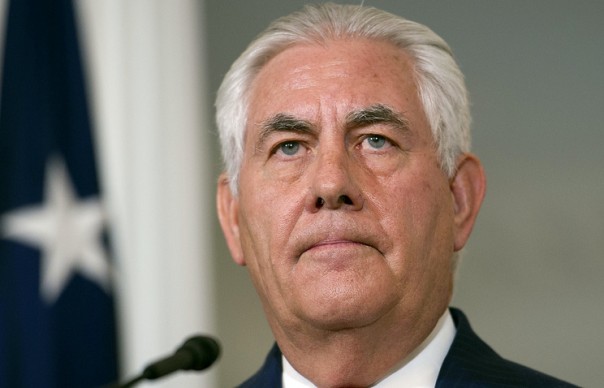 Тиллерсон: власти США приступят к реализации закона об ужесточении санкций в отношении РФ