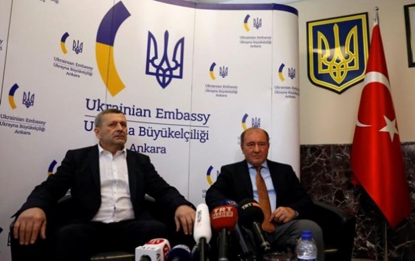 Меджлисовцы, встретив Чийгоза и Умерова, пообещали гадить российскому Крыму с удвоенной силой