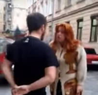 Средневековый город со средневековой моралью. 18+