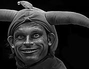 Блогеры. Трудная жизнь в топе (18+)