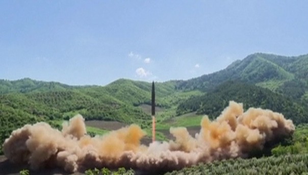 Затишье нарушено: на северокорейскую ракету Южная Корея ответила тремя