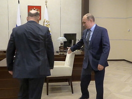 "Переволновался". Потанин перепутал места на встрече с Путиным