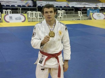 В Колумбии российский боец спецназа «Гром» отправил в нокаут сборную Польши по джиу-джитсу