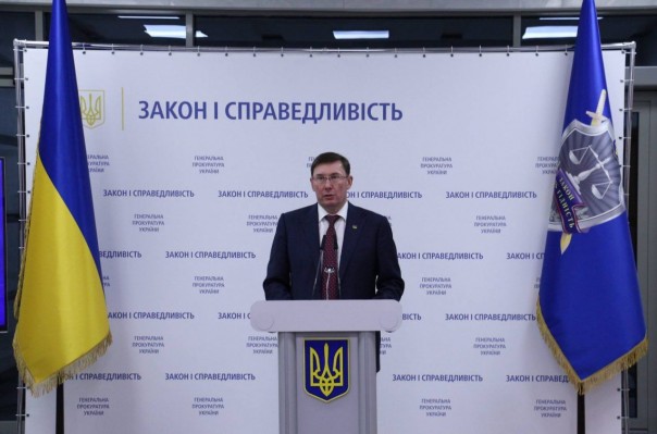 Луценко заявил, что Саакашвили получил от Курченко полмиллиона долларов