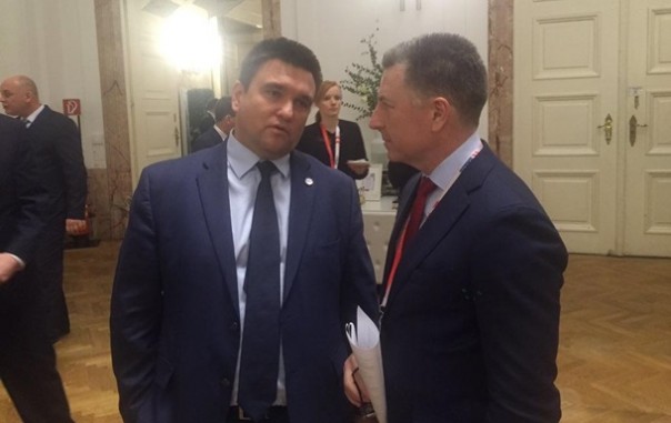 В Вене Климкин и Тиллерсон обсудили введение миротворцев в Донбасс и рассказал о хотелках "Россия должна заплатить"