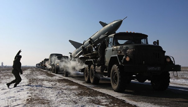 В Совфеде пообещали подготовить "мощное оружие" в случае выхода США из РСМД