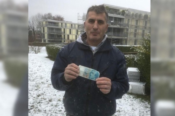 Не прошло и десять лет...