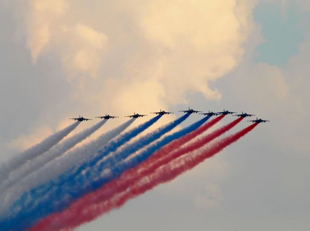 Записки Алтарника.  Патриот / Лукавый