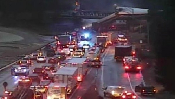 Железнодорожная катастрофа в США с жертвами: машинист превысил скорость