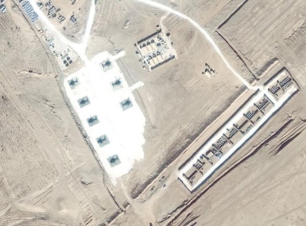 Не покричишь – не победишь: Макрон готов одержать виртуальную победу над ИГ