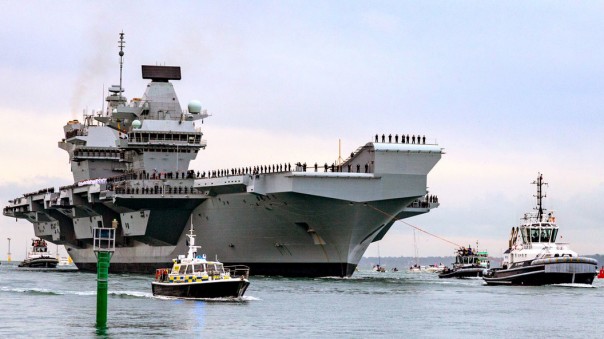 "Кузе" не надо тратить ракету на "Лизу". Она тонет сама