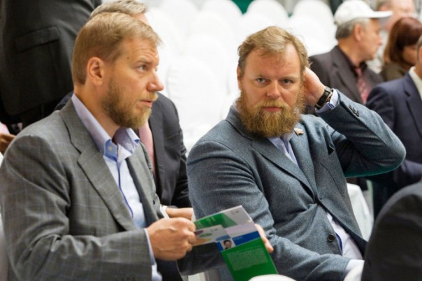 Братья-олигархи покинули Россию