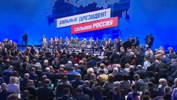 Избиратели выдвинули Путина на пост президента