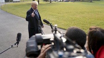 Путин помог президенту США победить в "гражданской медиавойне"