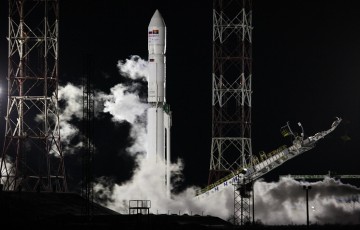 Связь с ангольским спутником "Ангосат" была потеряна