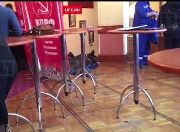 Умер один из участников предвыборной встречи с Грудининым