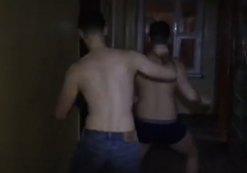 В сети появились новые ролики в поддержку «танцующих курсантов» из Ульяновска