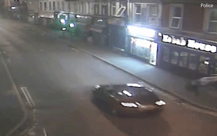 Лихач сбил подростка, отбросил его на 45 метров и скрылся (видео)