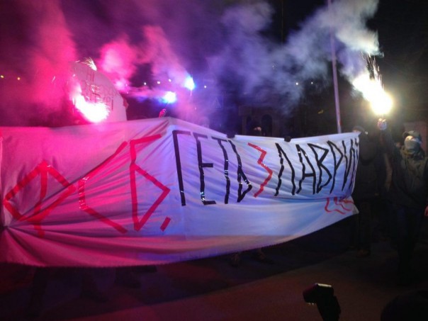 Радикалы переходят ко второму этапу и угрожают завести в Лавру раскольников