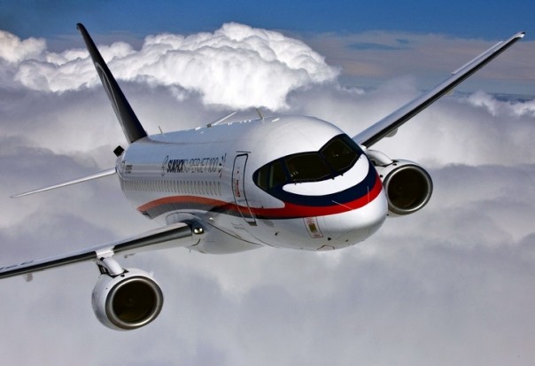 "Гражданские самолеты Сухого" поставят SSJ100 в Таиланд на $300 млн