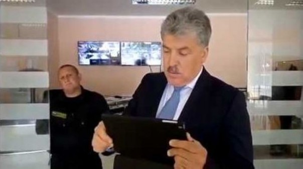 Грудинин напал на журналиста