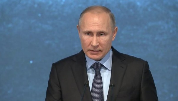 Путин призвал противостоять "сорнякам националистической идеологии": нацисты создали ад на земле