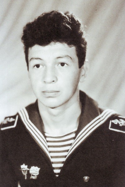 Вежливых людей прибыло: контр-адмирал Юлдашев назначен командующим войсками и силами на северо-востоке России