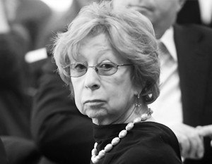 Ахеджакова открестилась от «мерзких» слов о российских хоккеистах