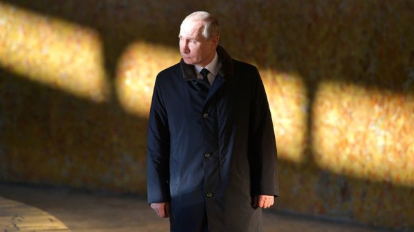 «Уважение культуры и традиций»: эксперт об открытии Владимиром Путиным квест-комнаты «Сталинградская битва»